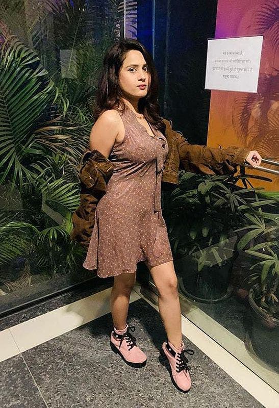 Dating Etiquette: Booking an Escort in Udaipur - Udaipur Call Girl Information
